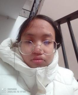 陈怡